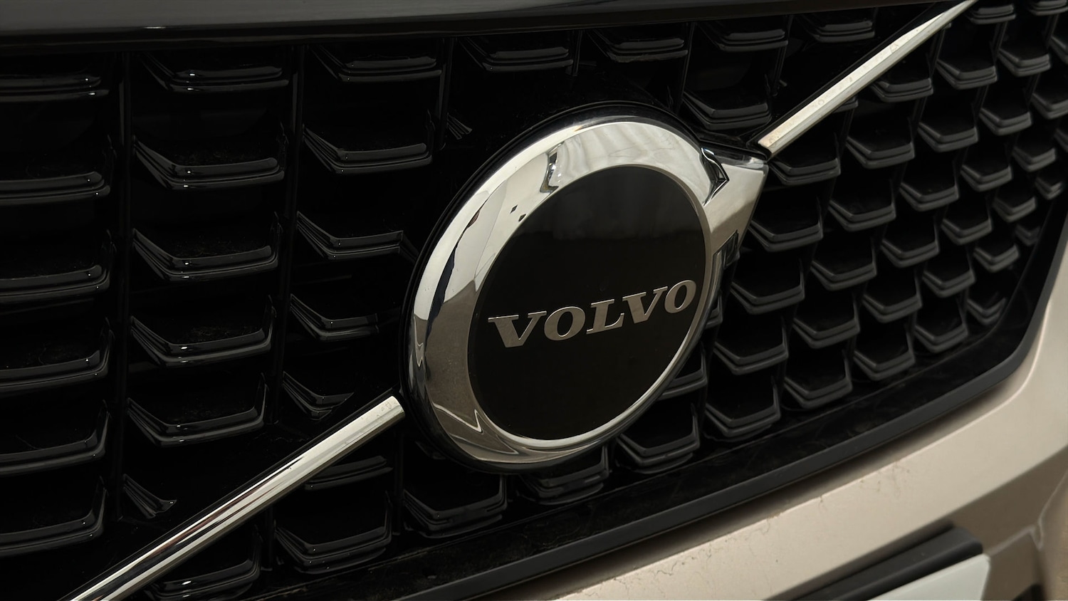 Used Volvo XC40 2022 for sale - 77935951: Photo 22