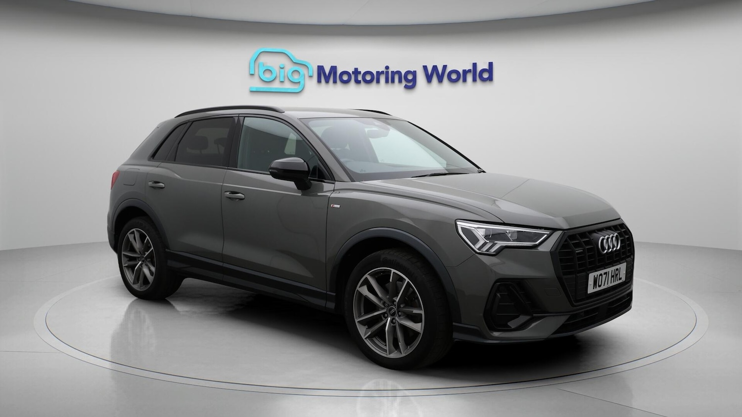 Used Audi Q3 2021 for sale - 76042521: Photo 2