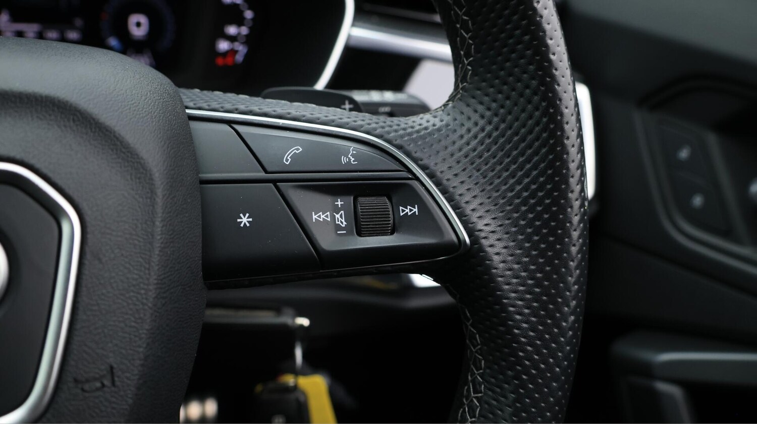 Used Audi Q3 2021 for sale - 76042521: Photo 26