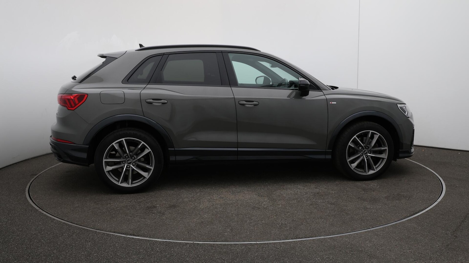 Used Audi Q3 2021 for sale - 76042521: Photo 52
