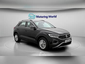 Used Volkswagen T-Roc 2023 for sale - 79697638: Photo
