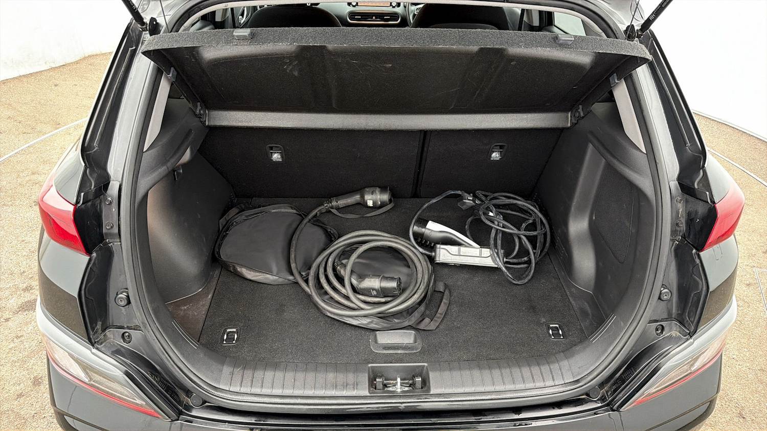 Used Hyundai KONA 2023 for sale - 78080453: Photo 16