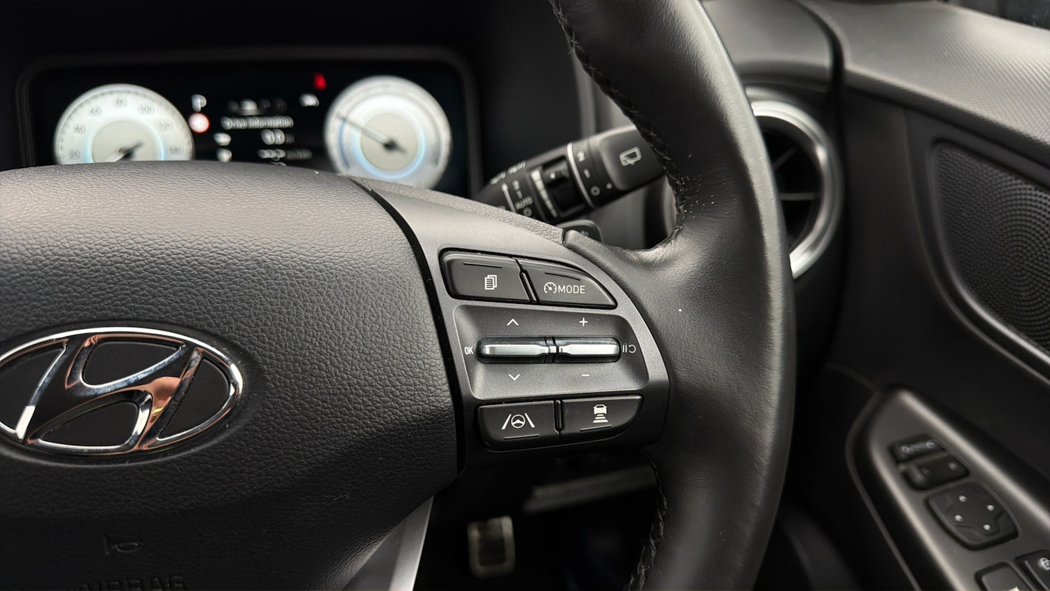 Used Hyundai KONA 2023 for sale - 78080453: Photo 24