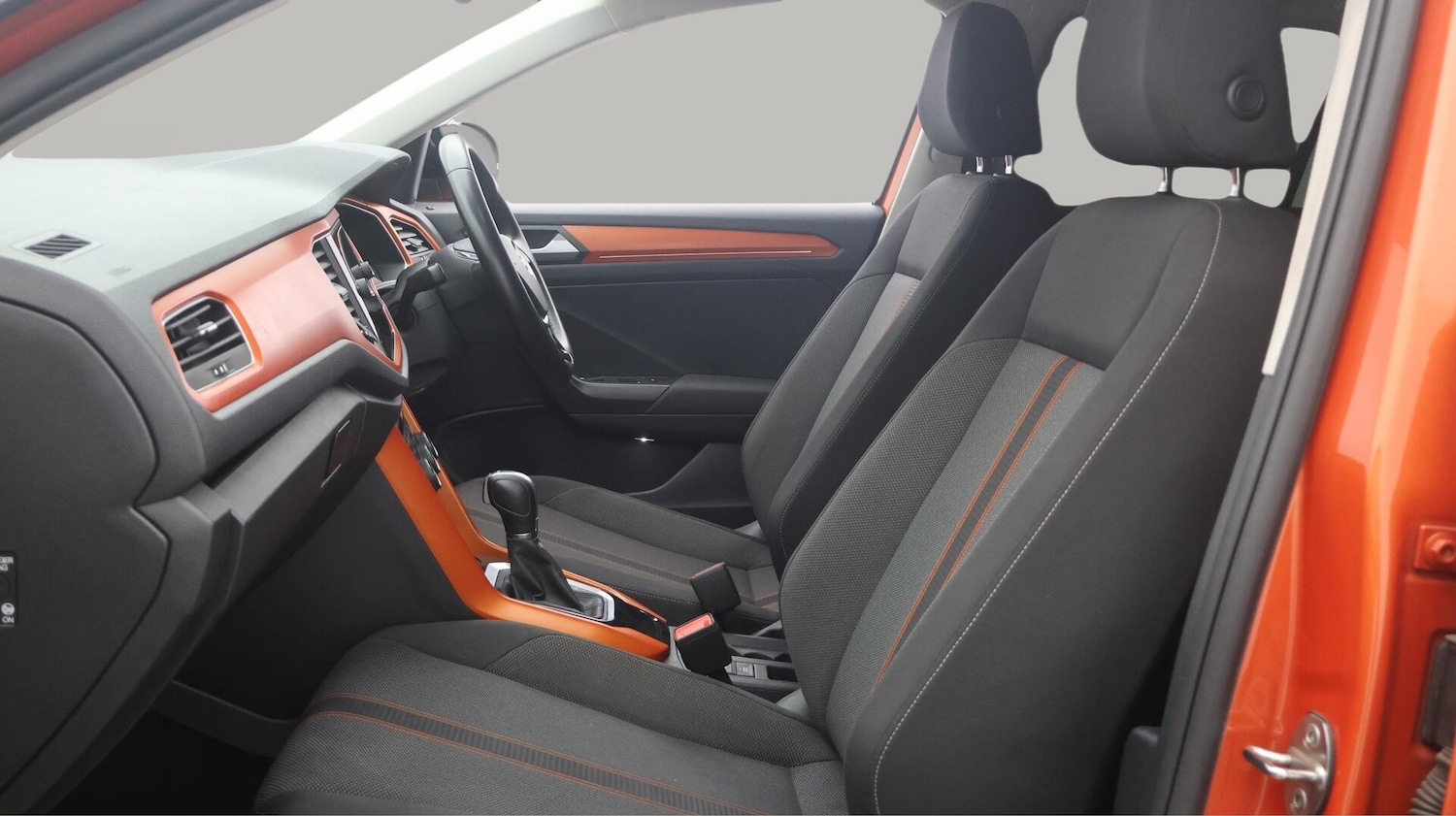 Used Volkswagen T-Roc 2019 for sale - 76269718: Photo 15