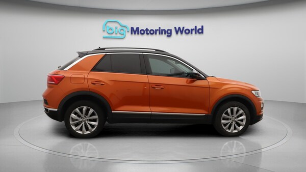 Used Volkswagen T-Roc 2019 for sale - 76269718: Photo 9