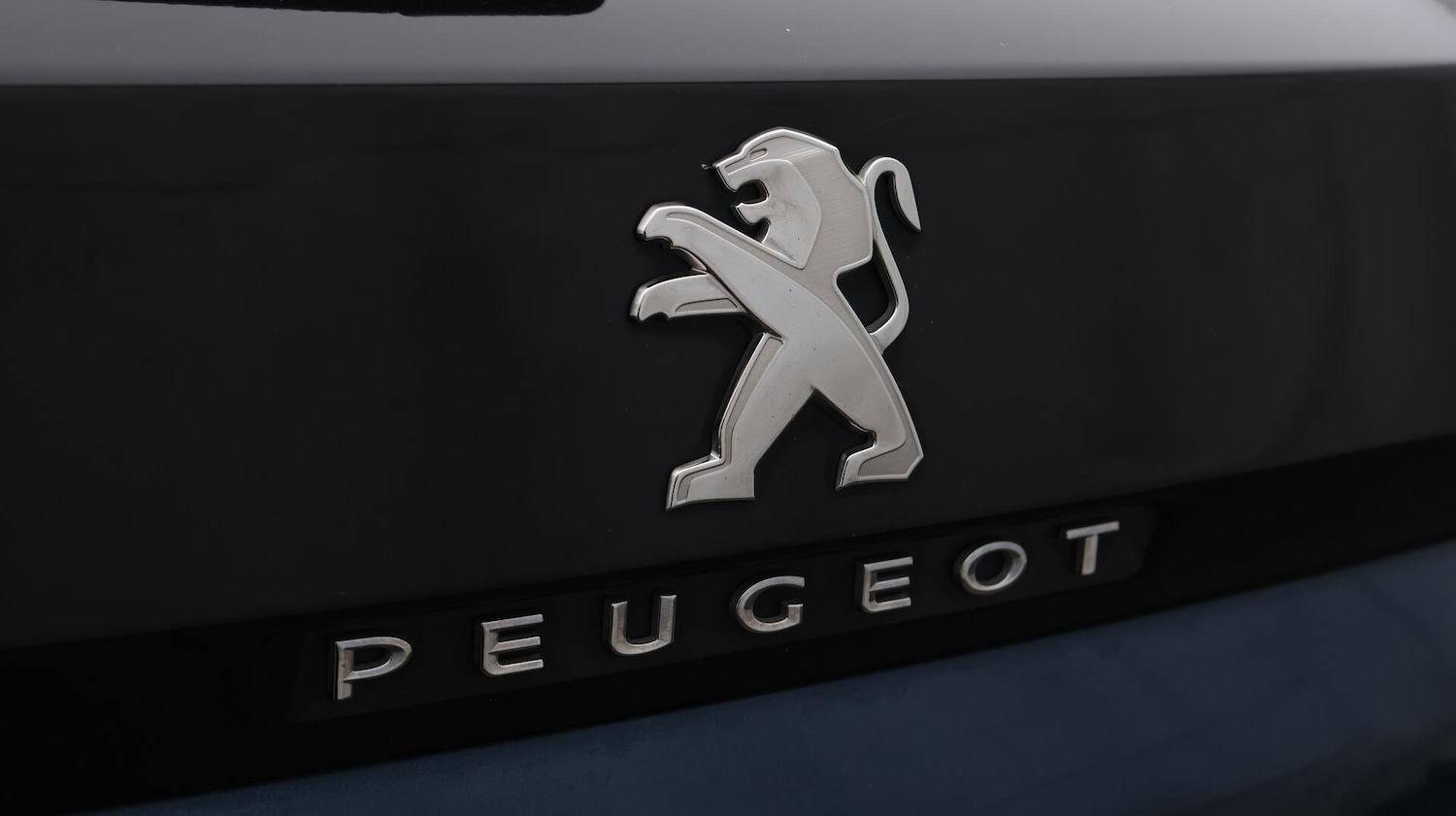 Used Peugeot 3008 2021 for sale - 76499132: Photo 24