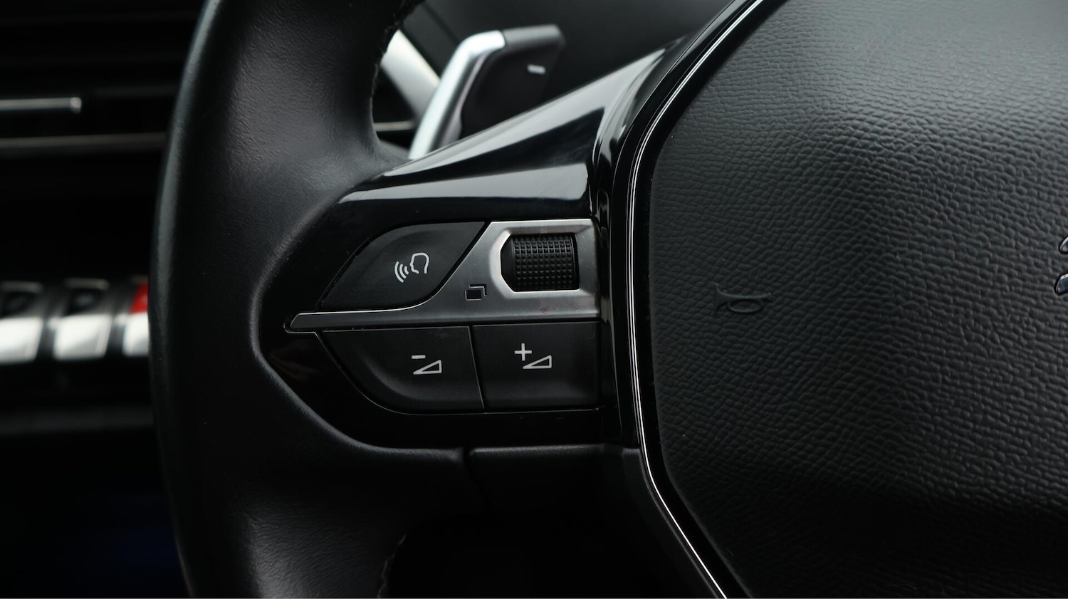 Used Peugeot 3008 2021 for sale - 76499132: Photo 26