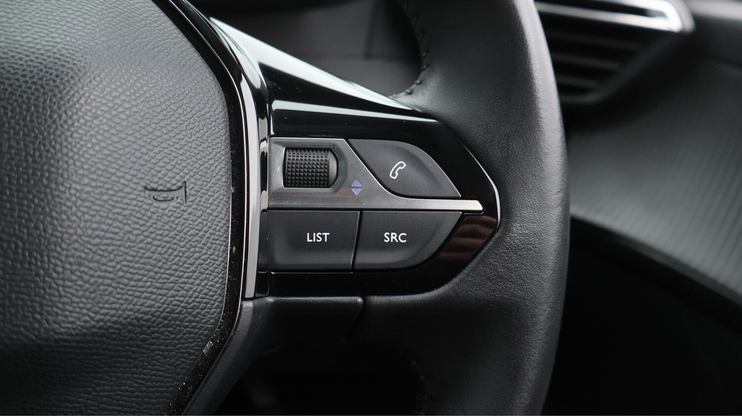 Used Peugeot 208 2022 for sale - 76138350: Photo 43