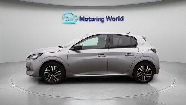Used Peugeot 208 2022 for sale - 76138350: Photo 5