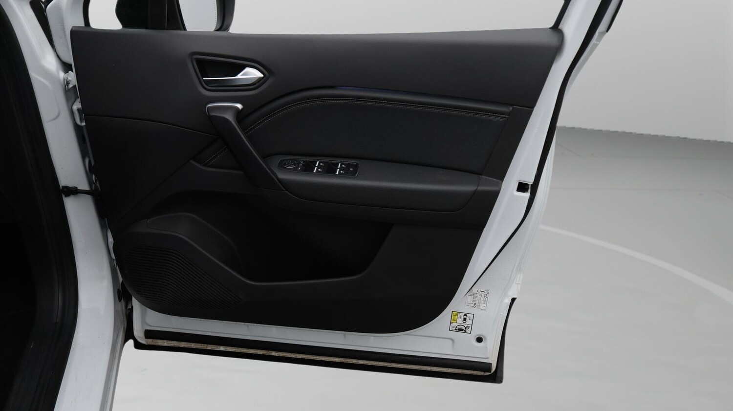 Used Renault Captur 2024 for sale - 76550293: Photo 16