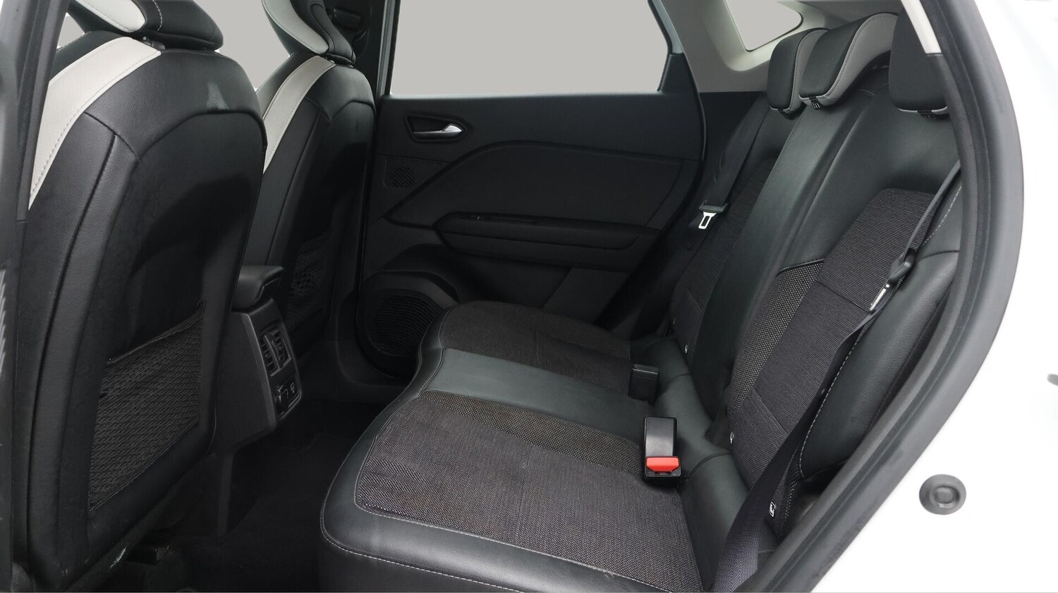 Used Renault Captur 2024 for sale - 76550293: Photo 17