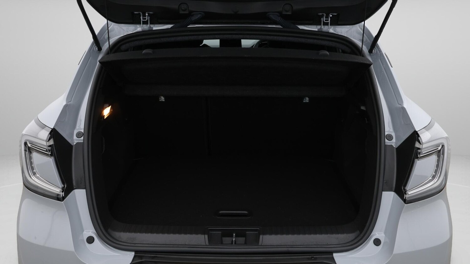 Used Renault Captur 2024 for sale - 75927273: Photo 18
