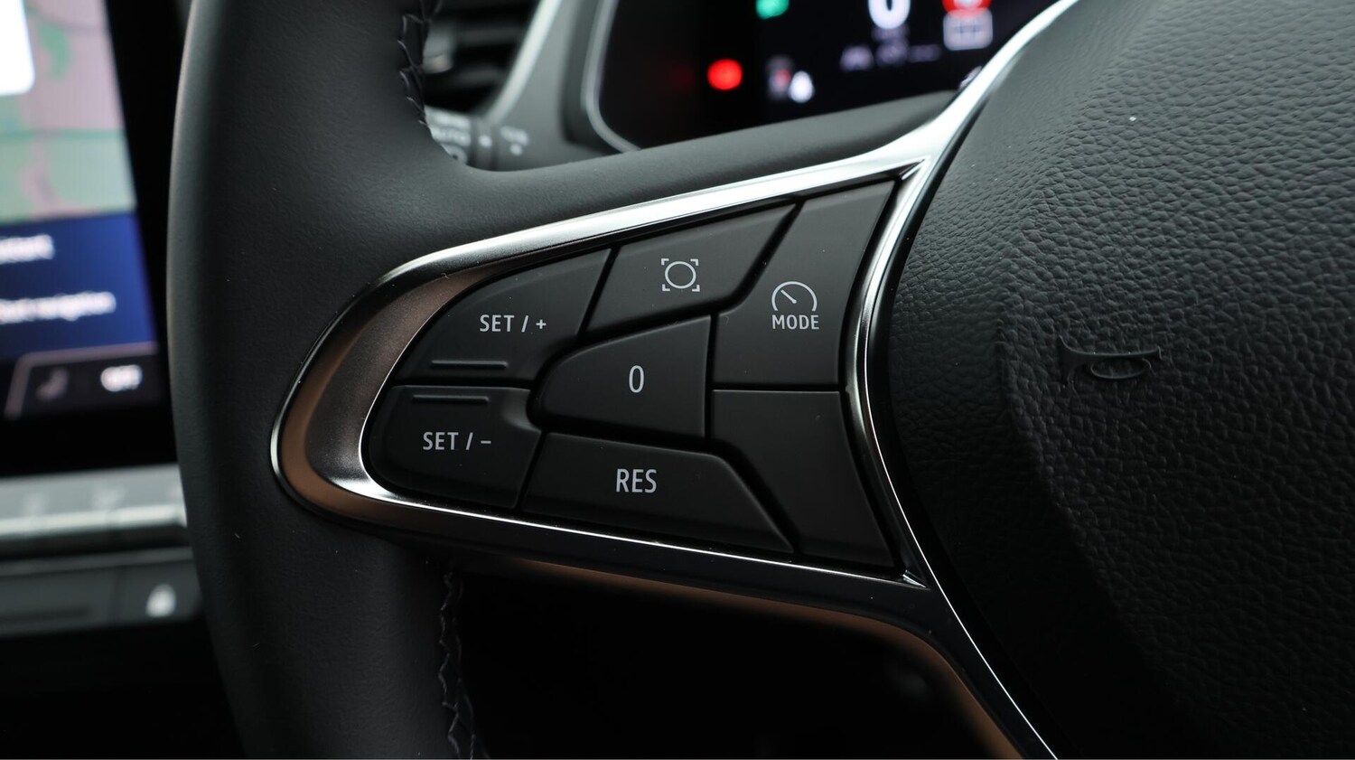Used Renault Captur 2024 for sale - 75927273: Photo 23