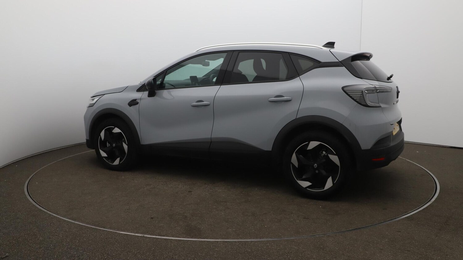 Used Renault Captur 2024 for sale - 75927273: Photo 47