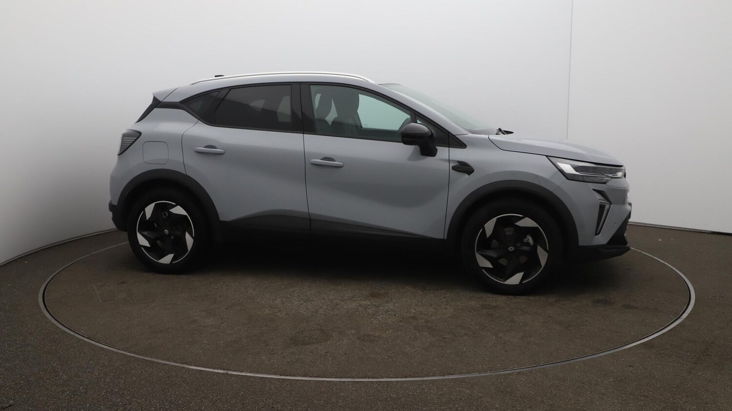 Used Renault Captur 2024 for sale - 75927273: Photo 48