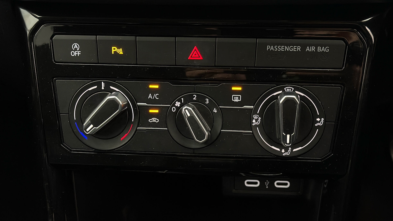 Used Volkswagen T-Cross for sale - 78112356: Photo 11