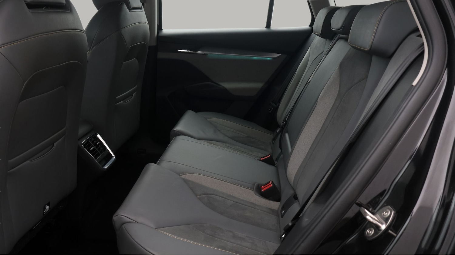 Used Skoda Enyaq 2022 for sale - 77643897: Photo 16