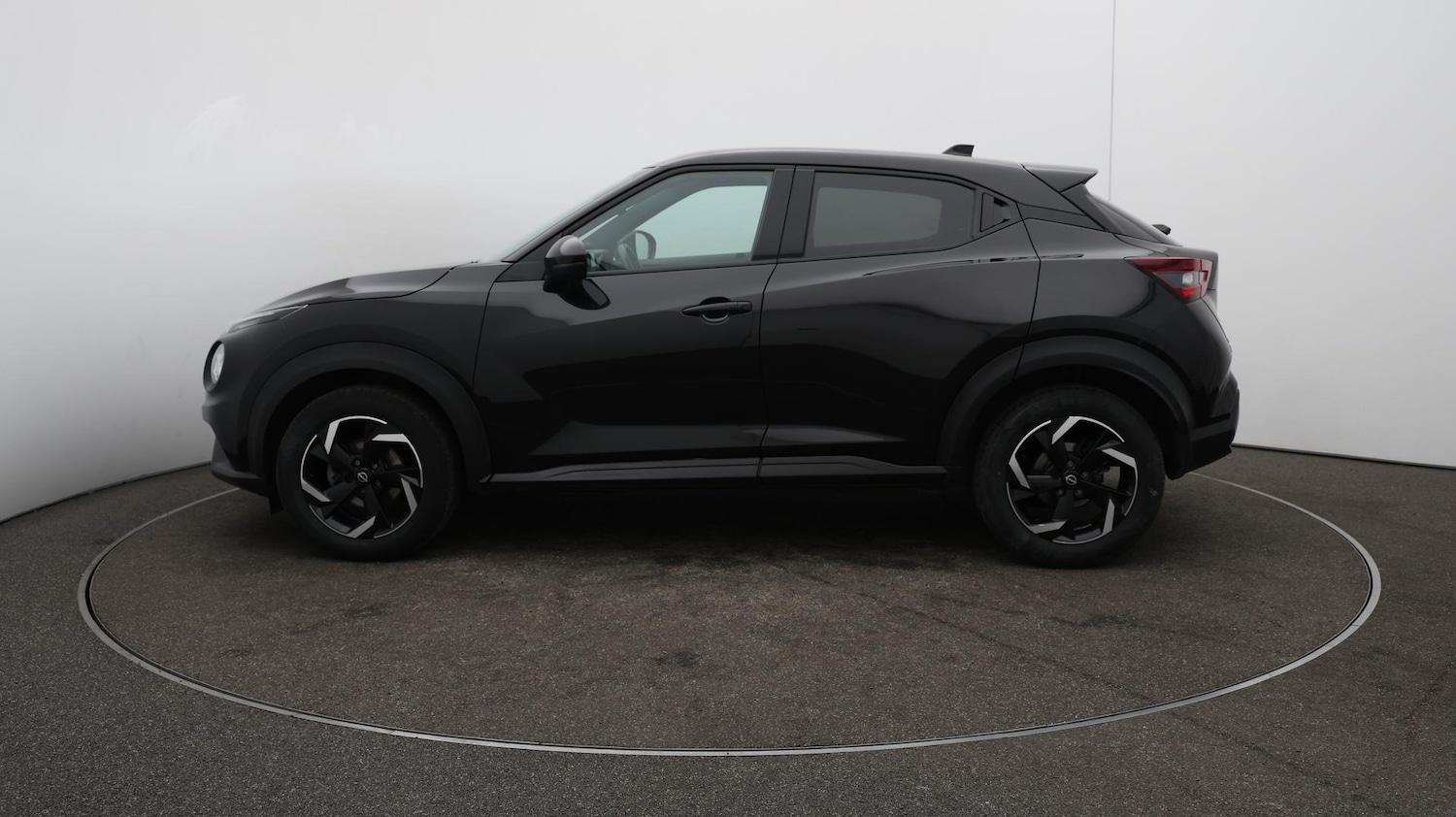 Used Nissan Juke 2023 for sale - 76423905: Photo 63