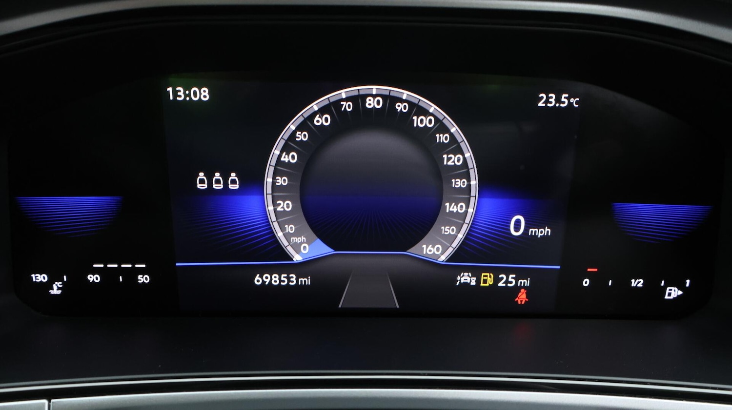 Used Volkswagen T-Roc 2023 for sale - 76246936: Photo 11