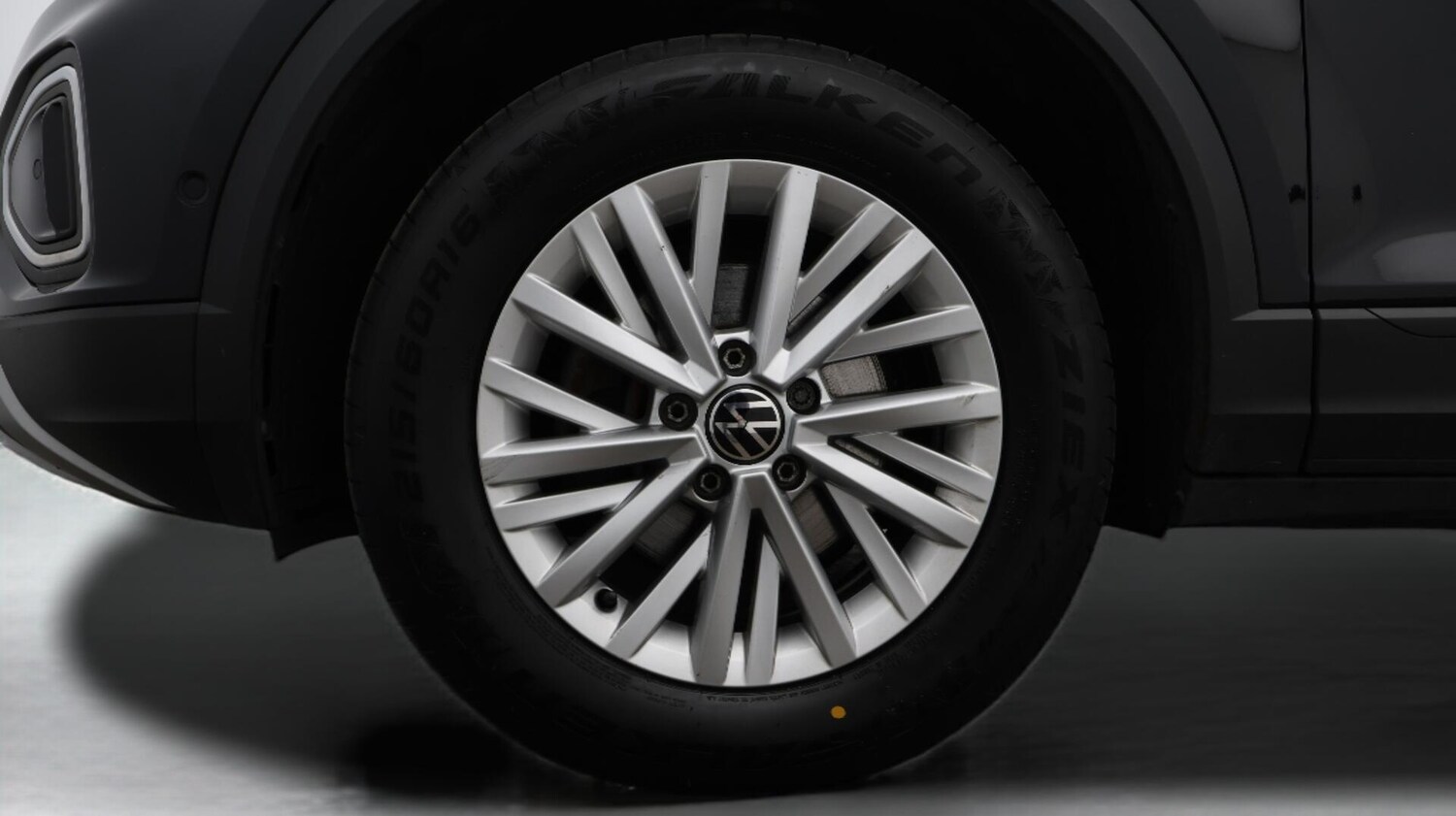 Used Volkswagen T-Roc 2023 for sale - 76246936: Photo 19