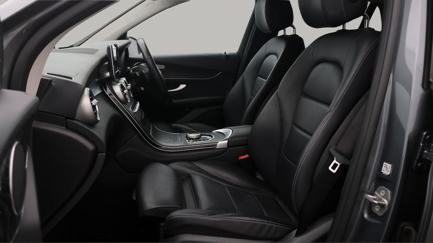 Used Mercedes-Benz GLC 2017 for sale - 77182084: Photo 14