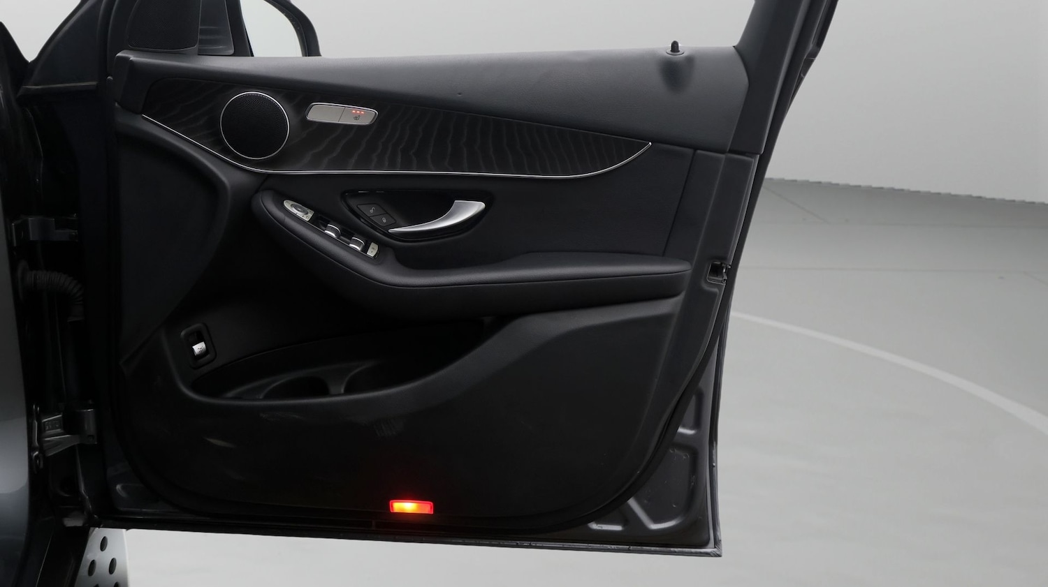 Used Mercedes-Benz GLC 2017 for sale - 77182084: Photo 15