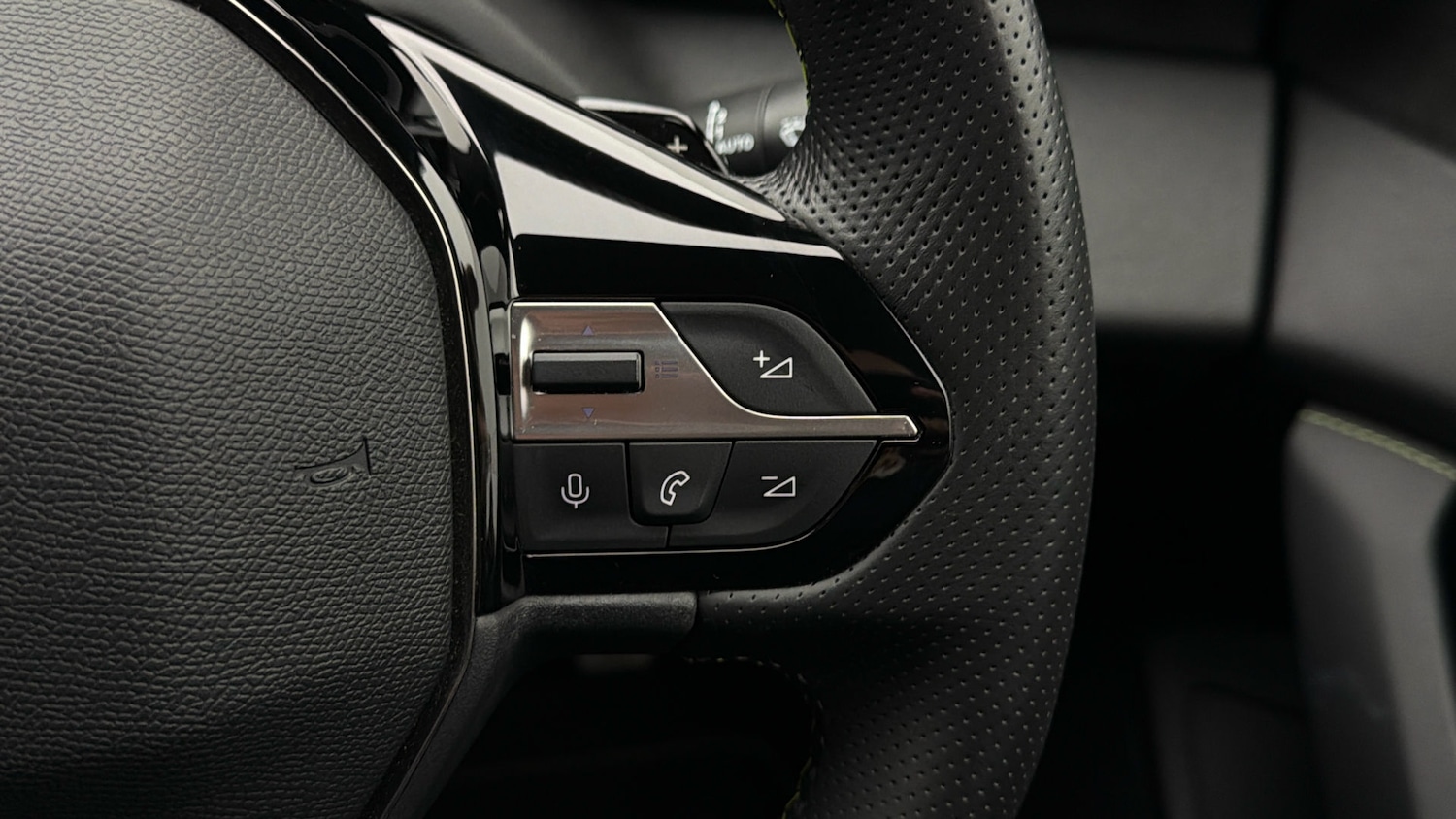 Used Peugeot 308 2022 for sale - 77946884: Photo 23