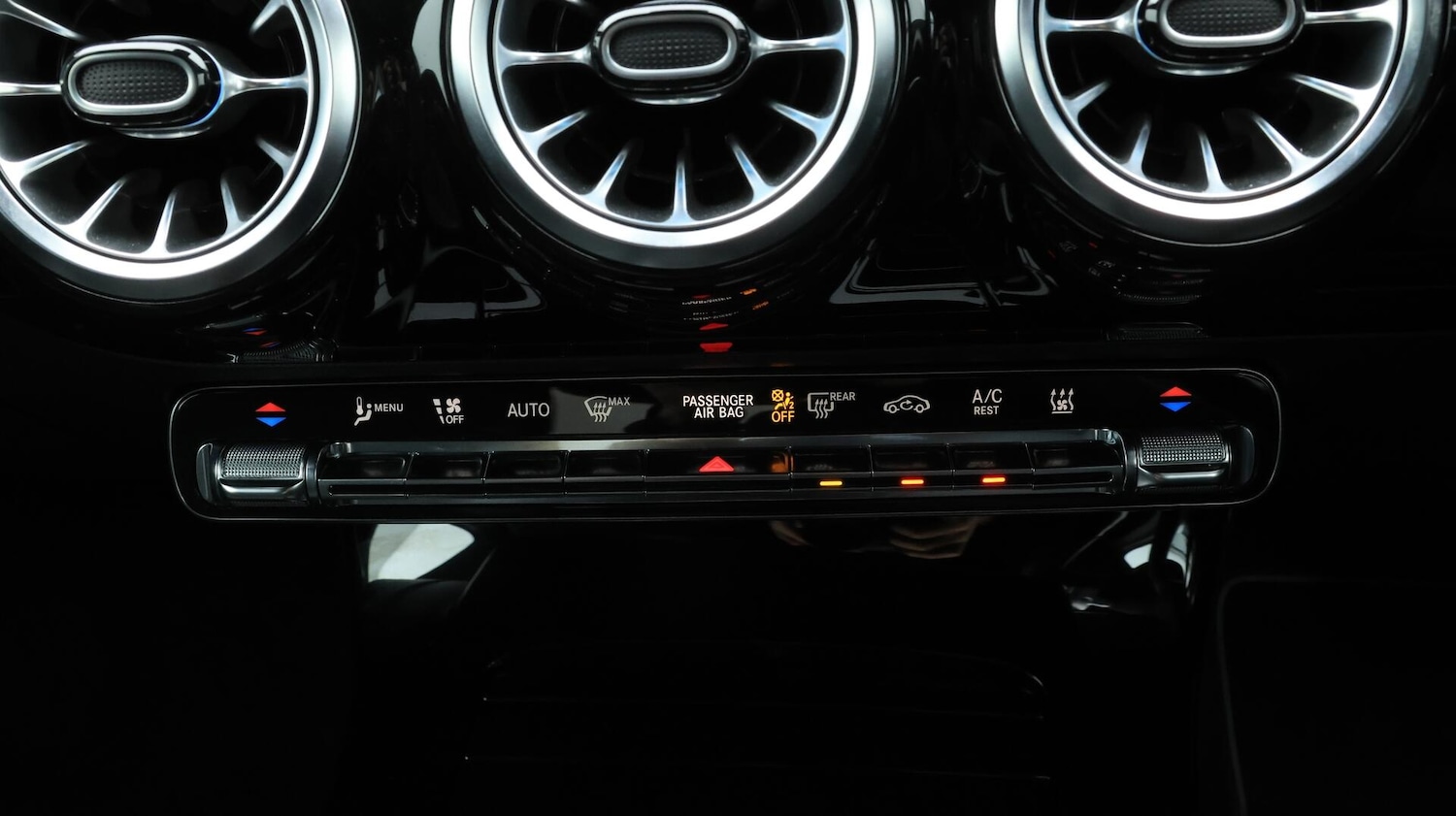 Used Mercedes-Benz A-Class 2021 for sale - 76158718: Photo 12