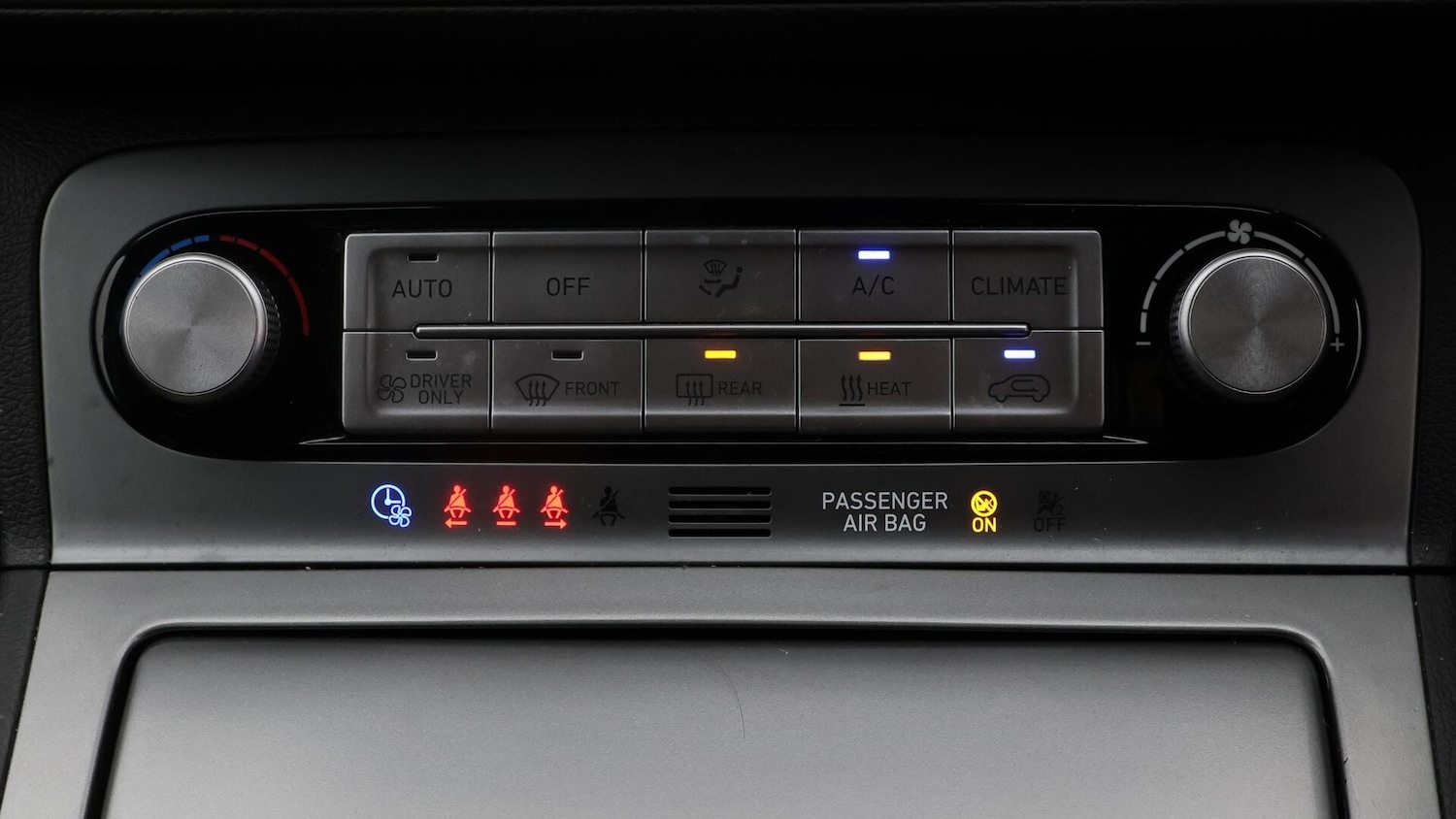 Used Hyundai KONA 2021 for sale - 76714320: Photo 13