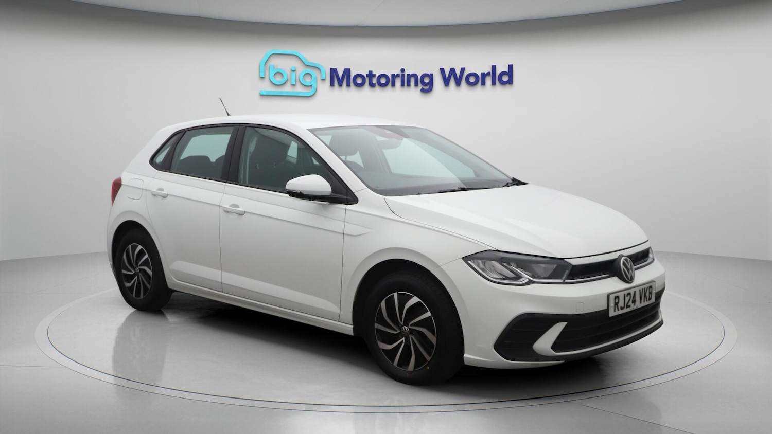 Used Volkswagen Polo 2024 for sale - 76179750: Photo 2