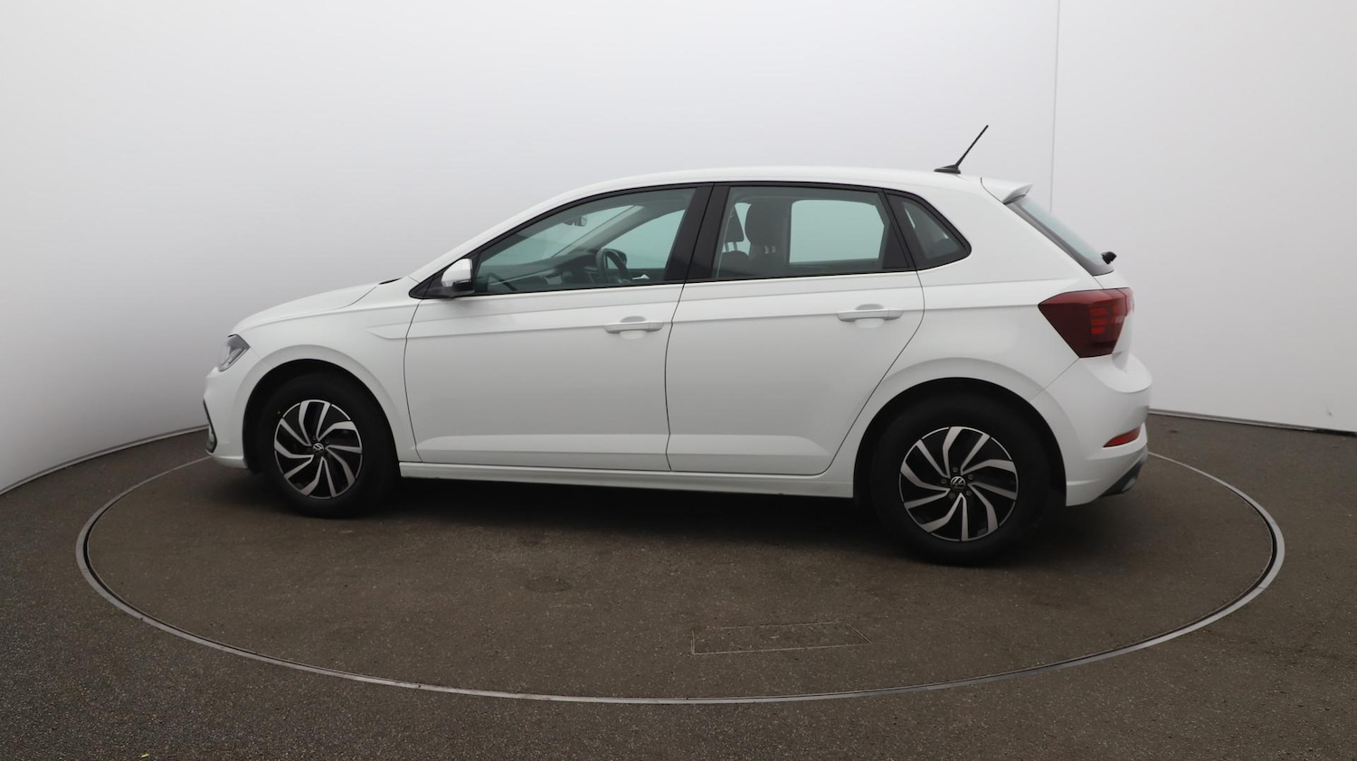 Used Volkswagen Polo 2024 for sale - 76179750: Photo 57
