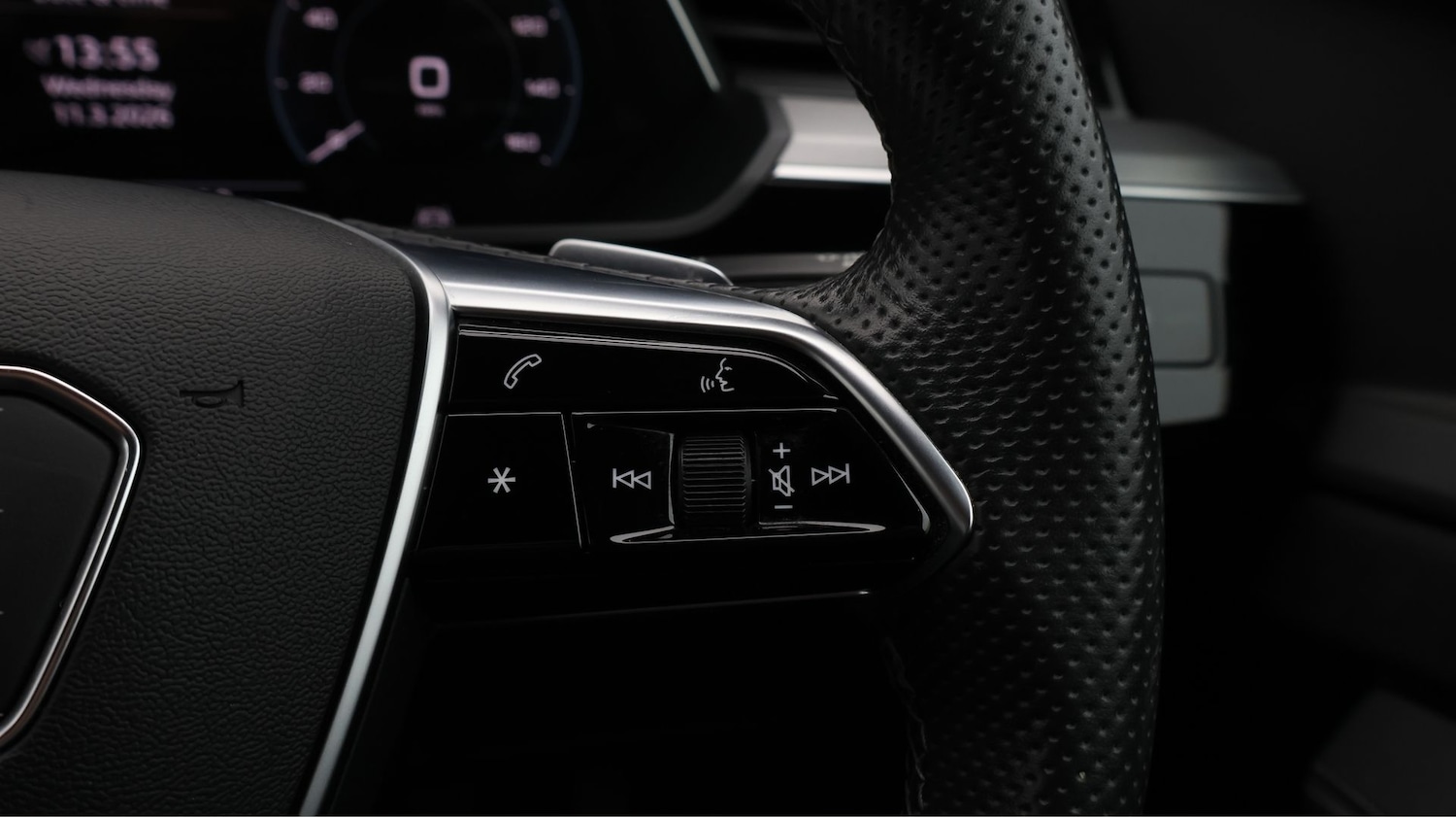 Used Audi e-tron 2022 for sale - 77845229: Photo 23