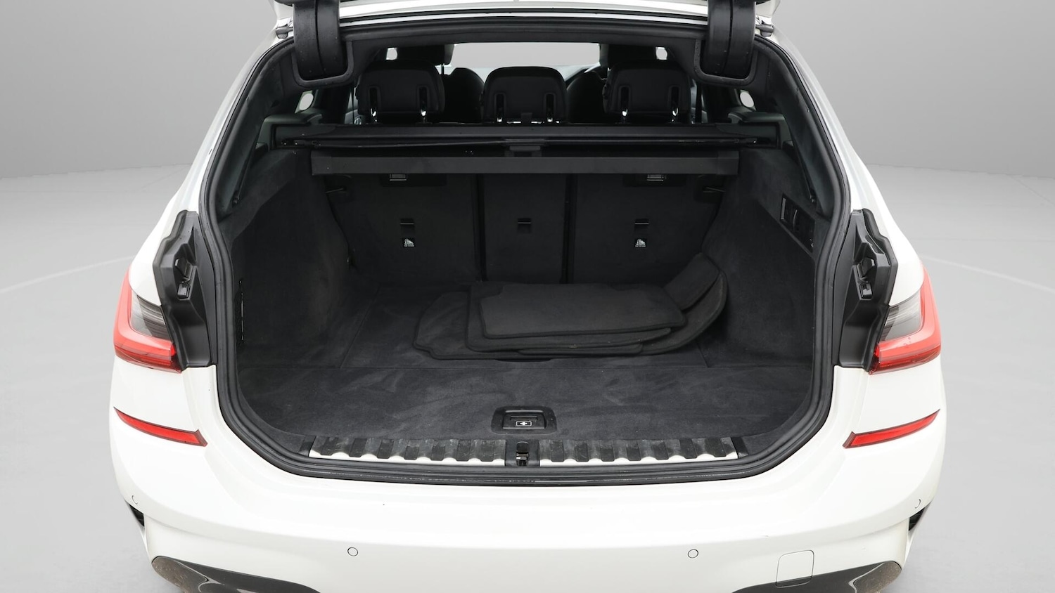 Used BMW 3 Series 2021 for sale - 76336515: Photo 18