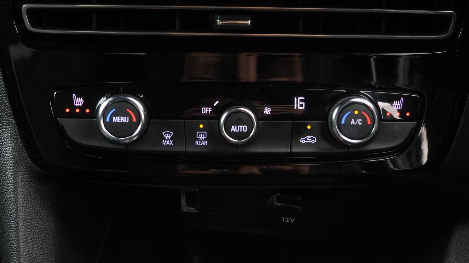 Used Vauxhall Mokka 2023 for sale - 77651609: Photo 12