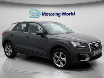 Audi - Q2