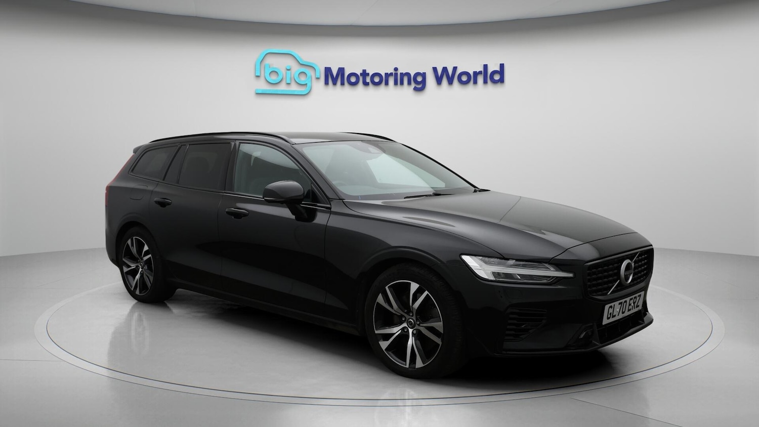 Used Volvo V60 2021 for sale - 76538732: Photo 2