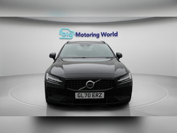 Used Volvo V60 2021 for sale - 76538732: Photo