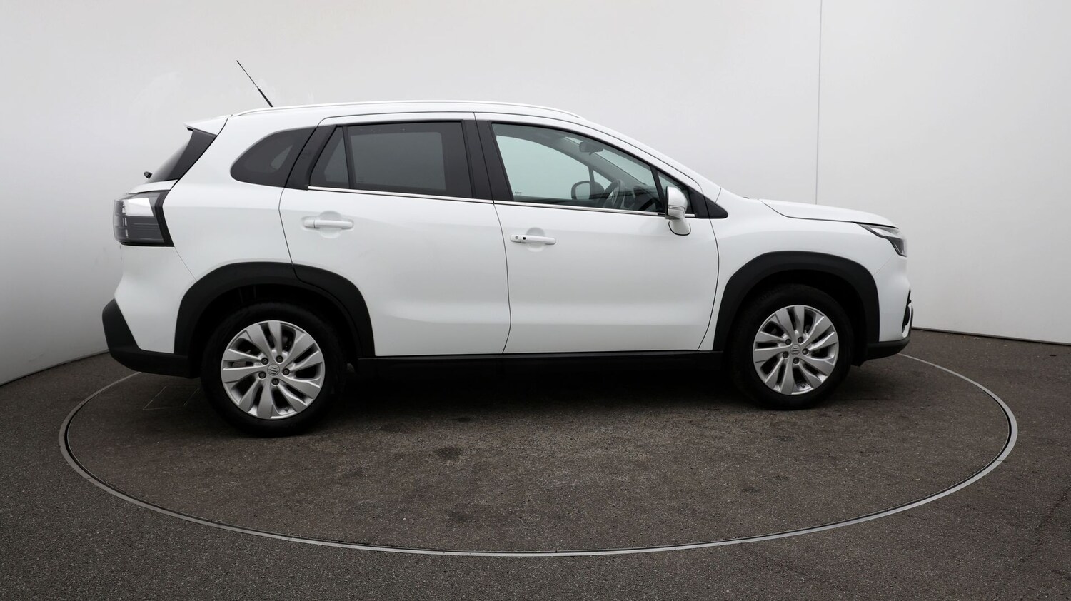 Used Suzuki SX4 S-Cross for sale - 76811832: Photo 43