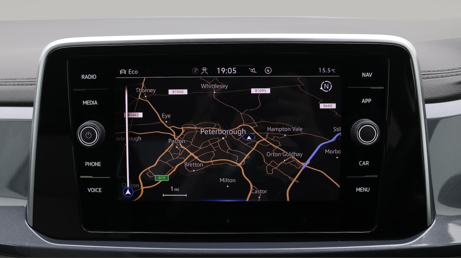 Used Volkswagen T-Roc 2022 for sale - 76370233: Photo 12