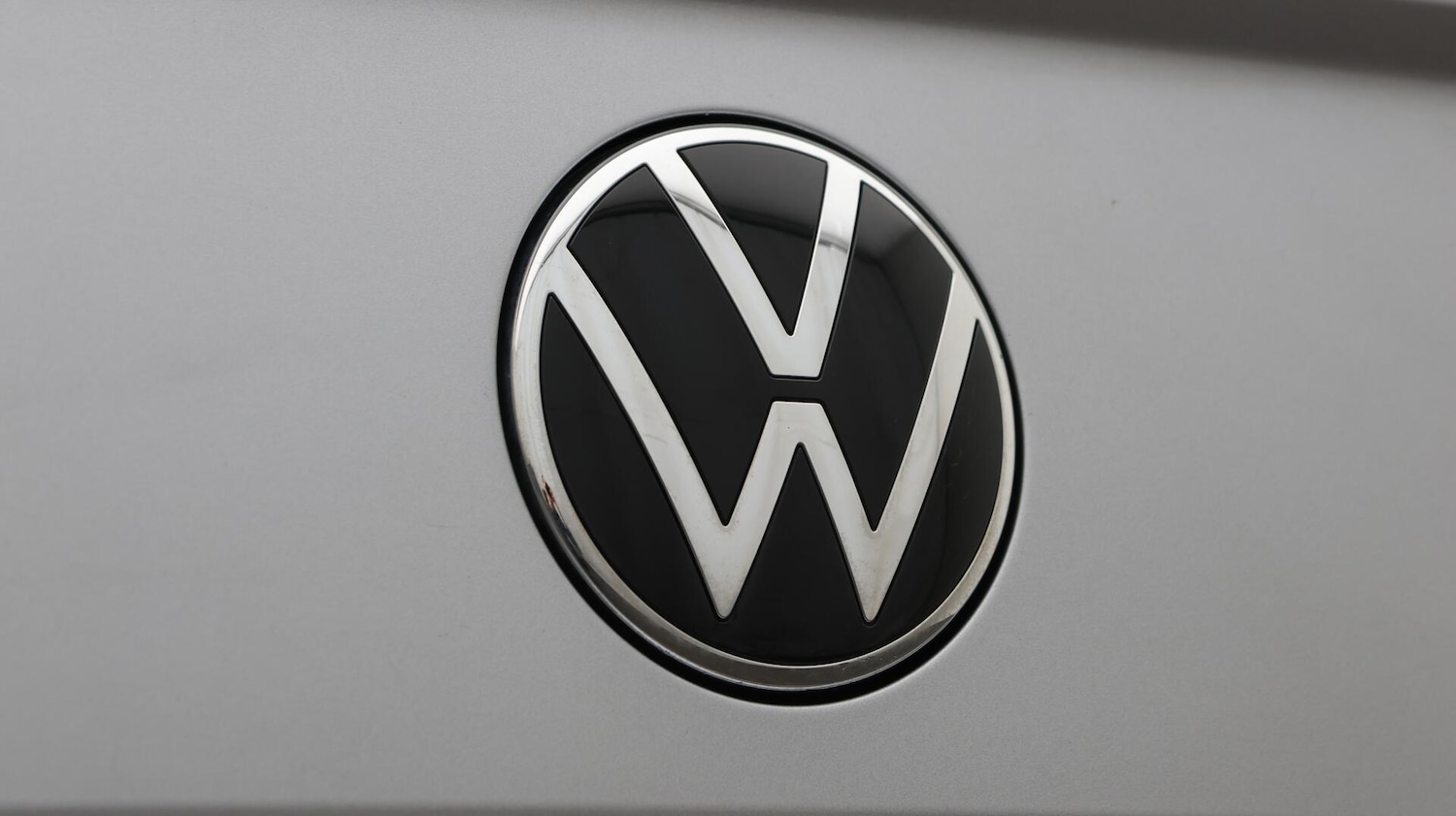 Used Volkswagen T-Roc 2022 for sale - 76370233: Photo 21