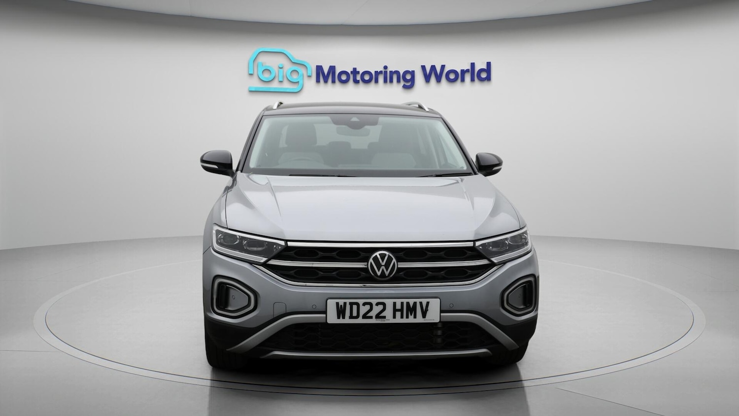 Used Volkswagen T-Roc 2022 for sale - 76370233: Photo 3