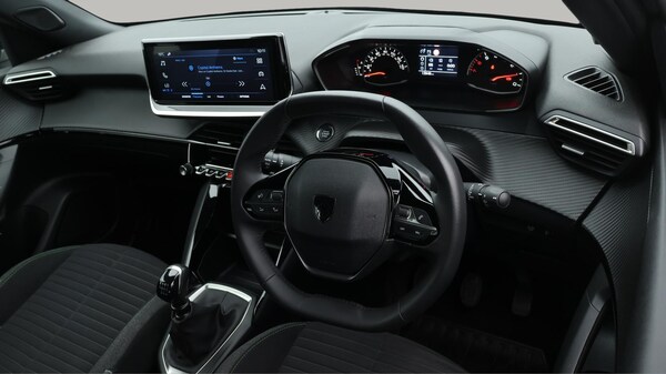 Used Peugeot 2008 2023 for sale - 75622874: Photo 11