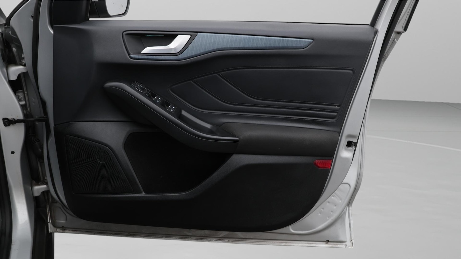 Used Ford Focus 2023 for sale - 76571987: Photo 16