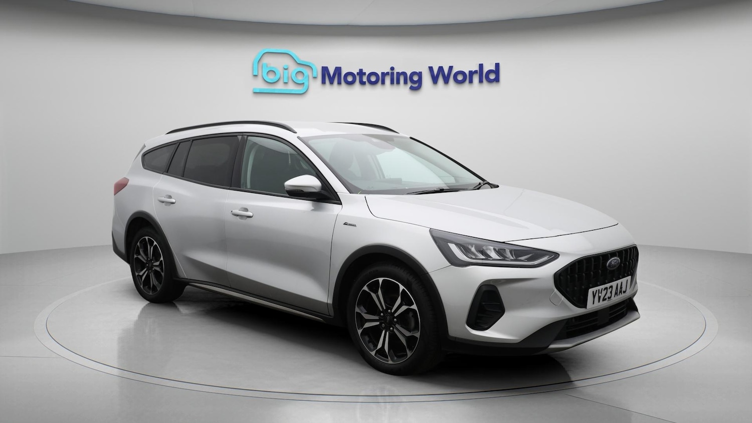 Used Ford Focus 2023 for sale - 76571987: Photo 2