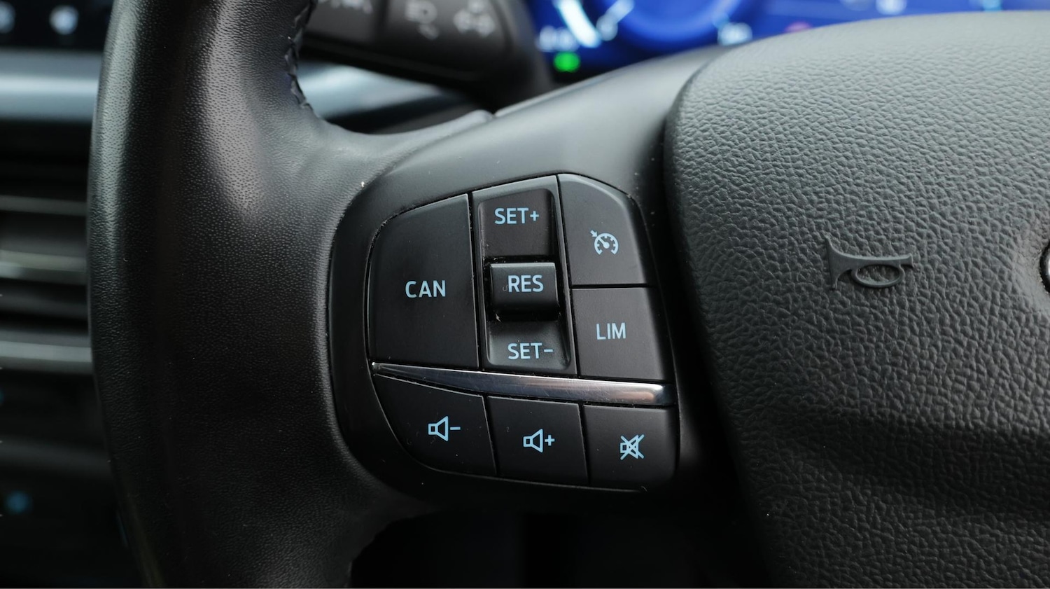 Used Ford Focus 2023 for sale - 76571987: Photo 22