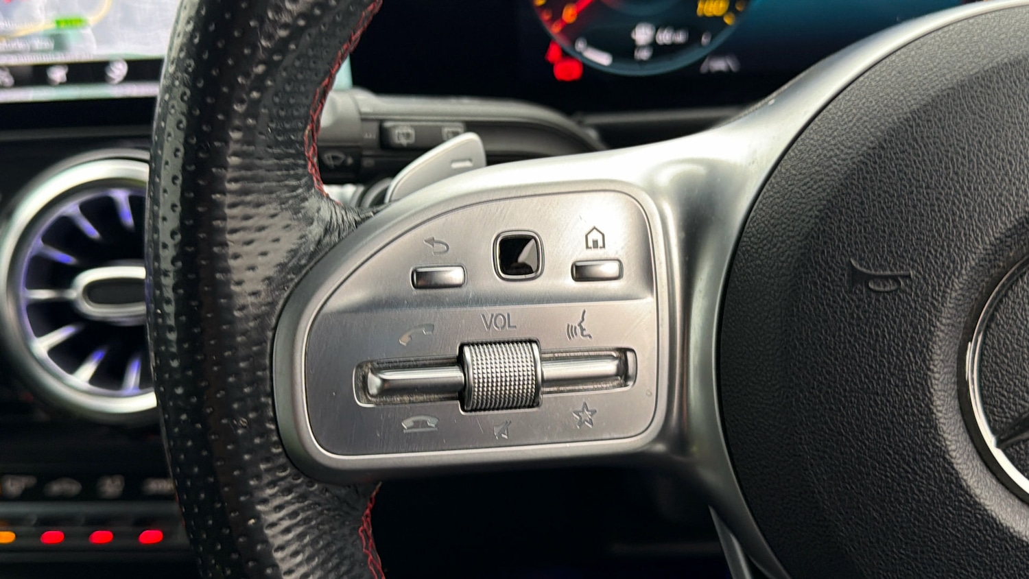 Used Mercedes-Benz GLB 2020 for sale - 77979292: Photo 22