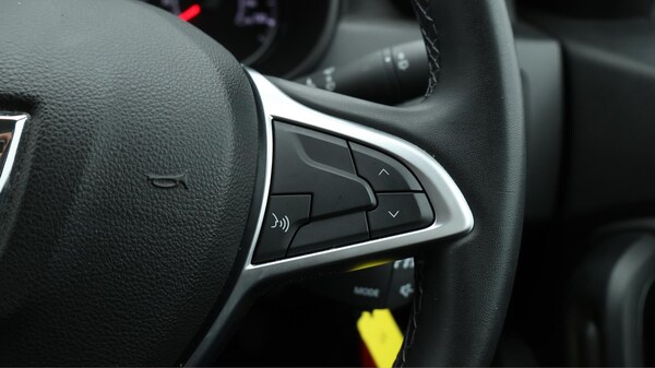Used Dacia Duster 2022 for sale - 75728468: Photo 41