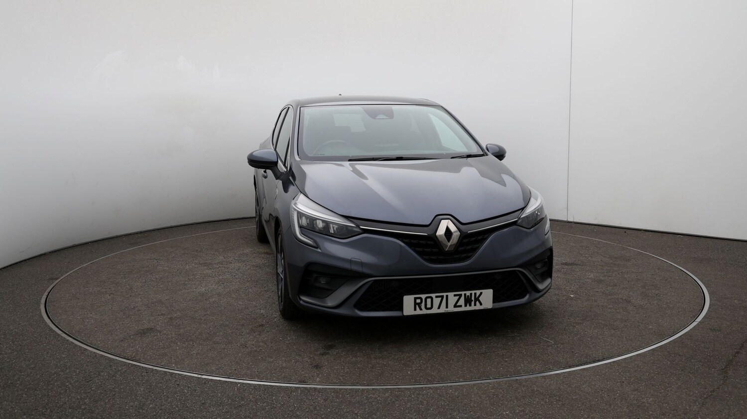 Used Renault Clio for sale - 76811764: Photo 33