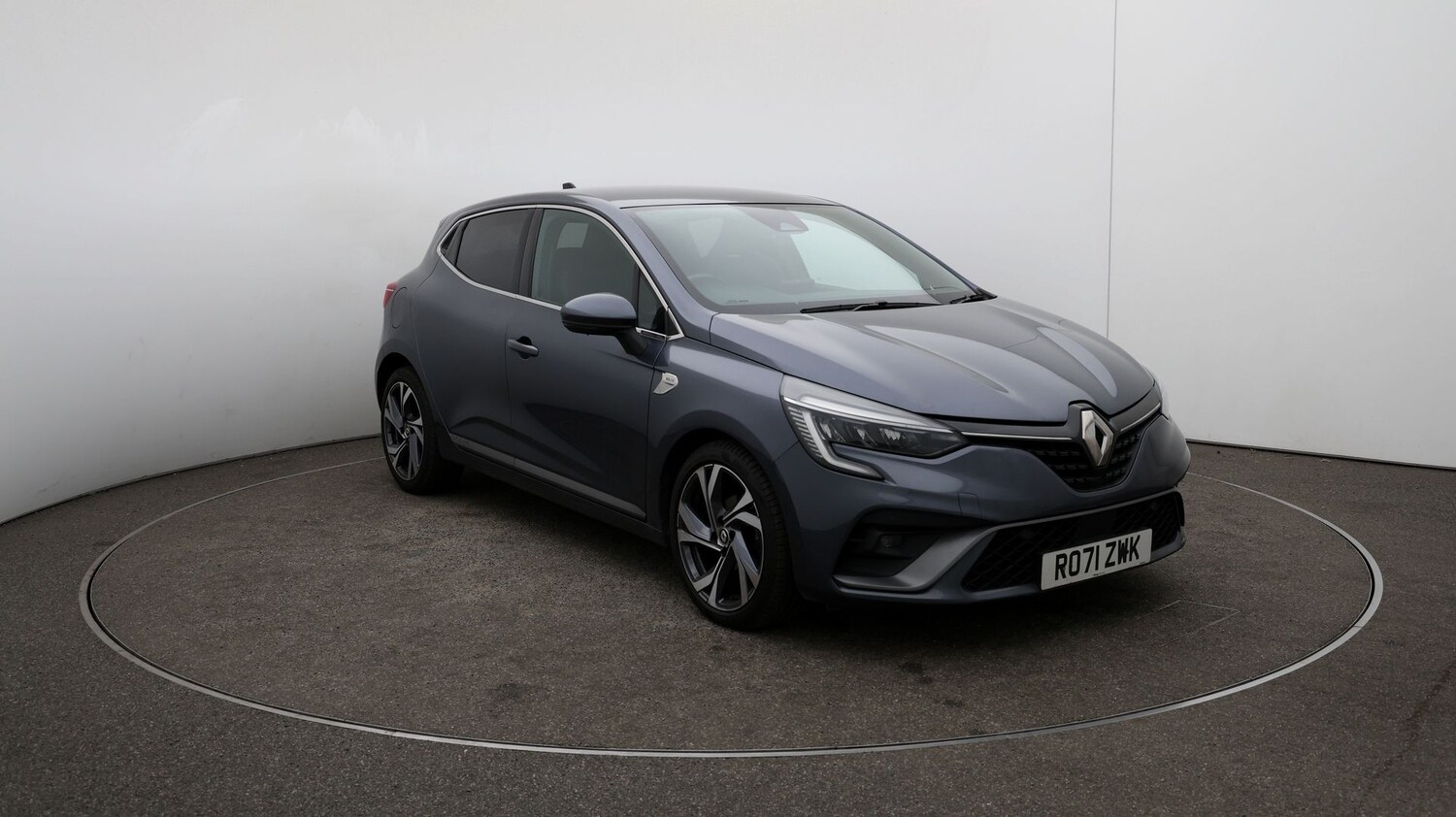 Used Renault Clio for sale - 76811764: Photo 35