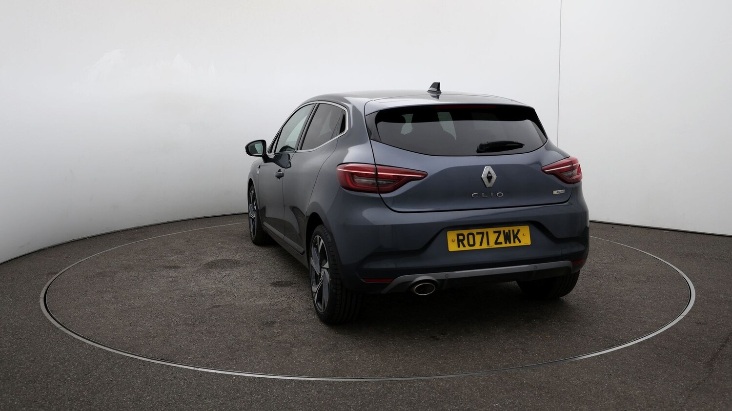 Used Renault Clio for sale - 76811764: Photo 52